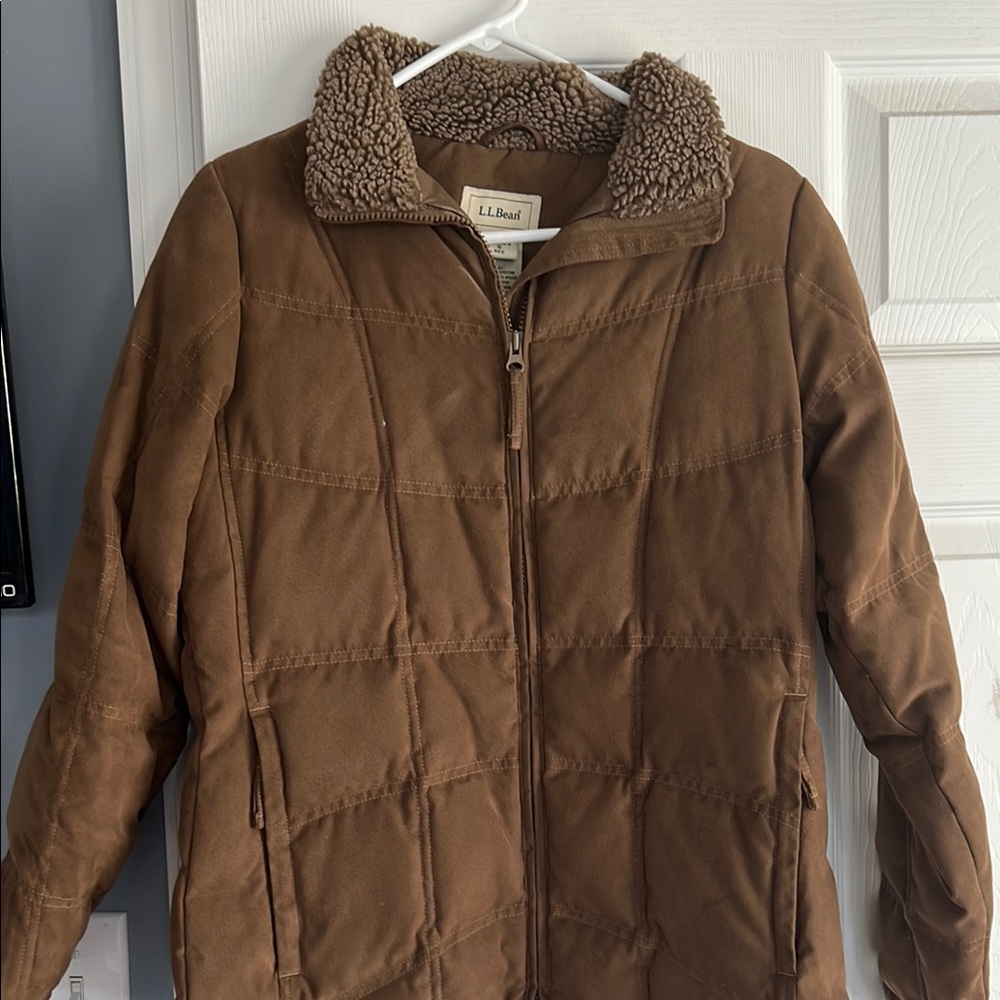 L.L. Bean Brown Down Jacket with Sherpa Collar. Excellent Used Condition.